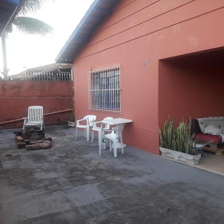 Casa Indaia Bnb - Casa Compartilhada Карагуататуба Экстерьер фото